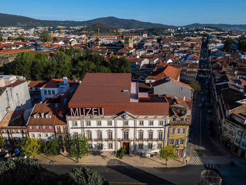 Oli equipa novo equipamento cultural em Braga.