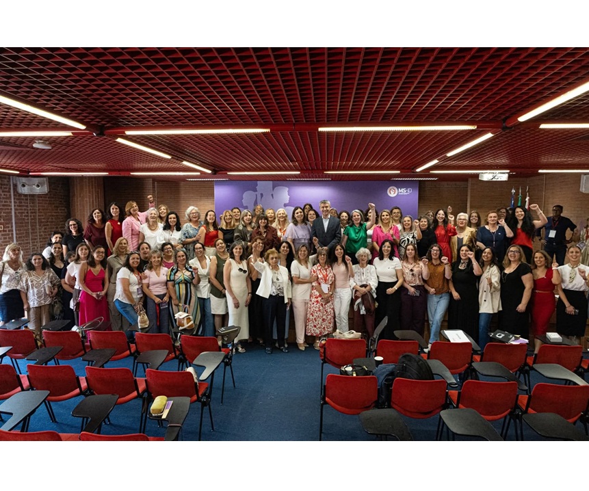 mulheres socialistas opiniao