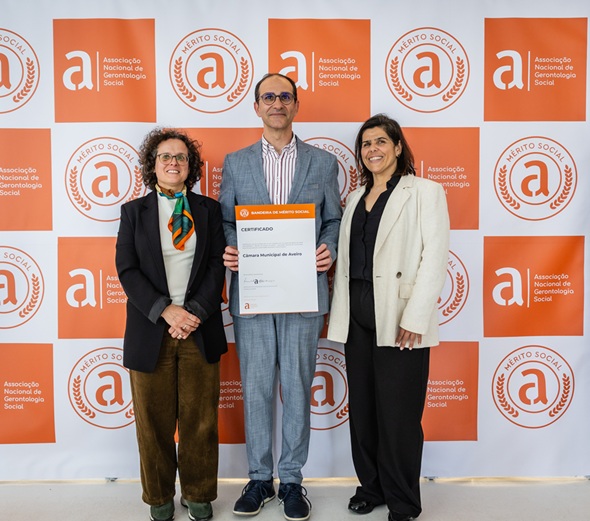 Município de Aveiro foi distinguido com a Bandeira de Mérito Social.