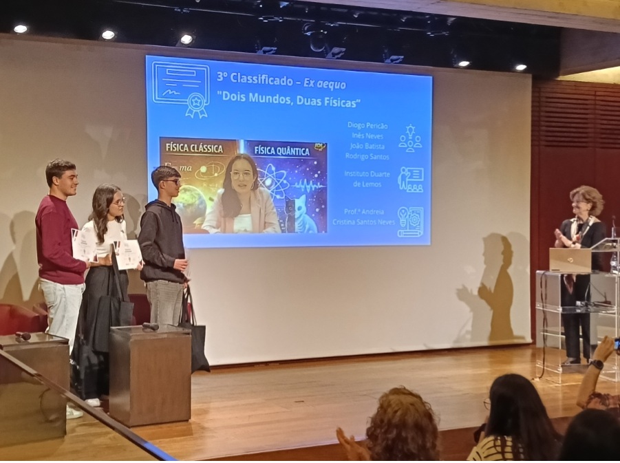 Estudantes do 12º ano do IDL conquistam 3º lugar no concurso “Quantum@Vídeo”