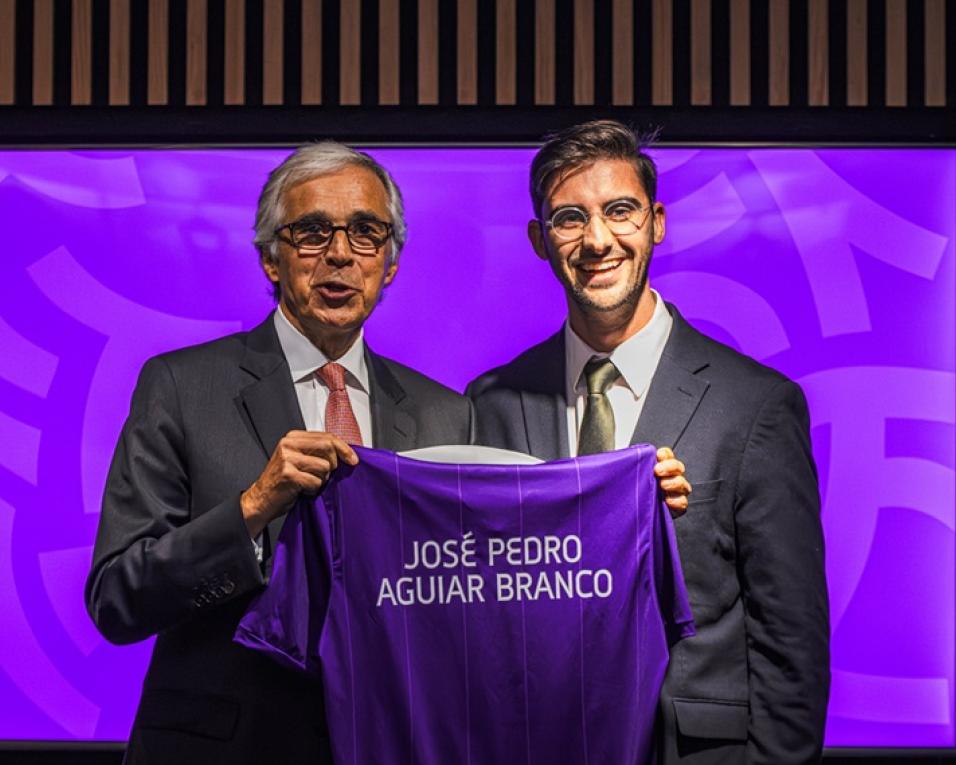 aguiar branco visita sede da FADU em Aveiro