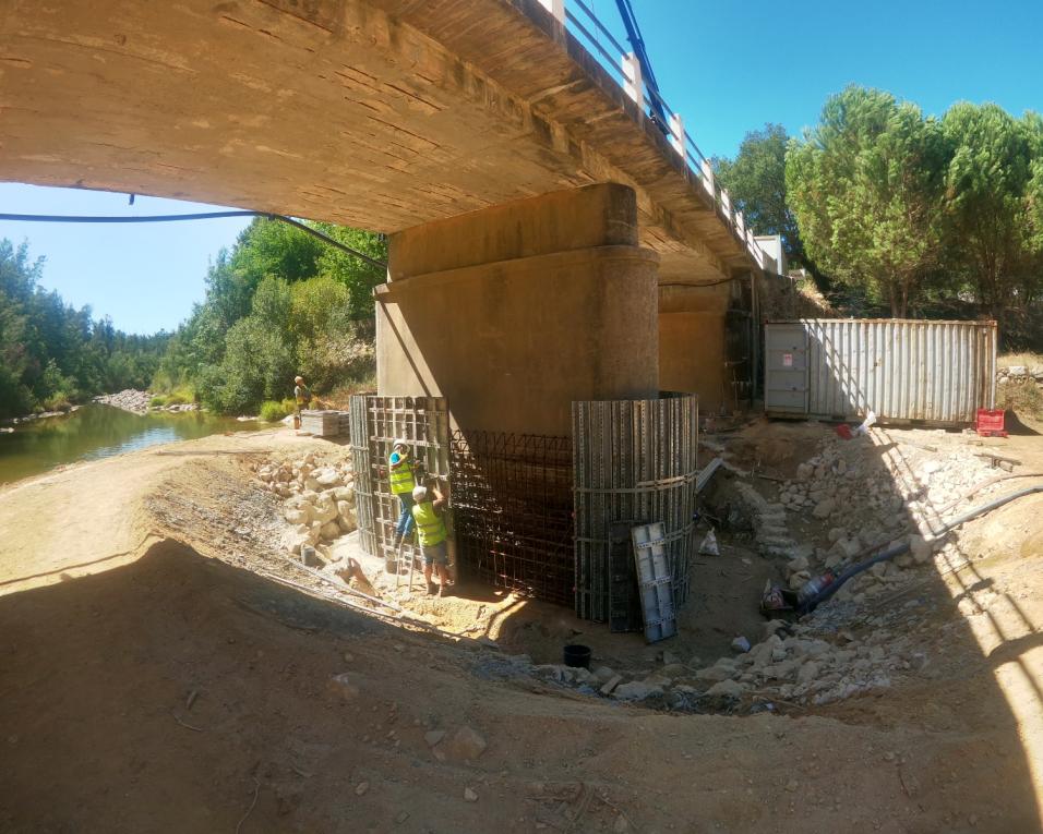 Ponte de Cambra em obras de reabilitação.