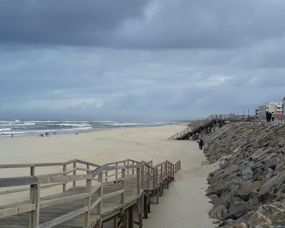 Sobre o falecimento do jovem numa praia não vigiada, Presidente da Câmara garante: “Da parte operacional não houve nada que tivesse falhado”. (VFM)