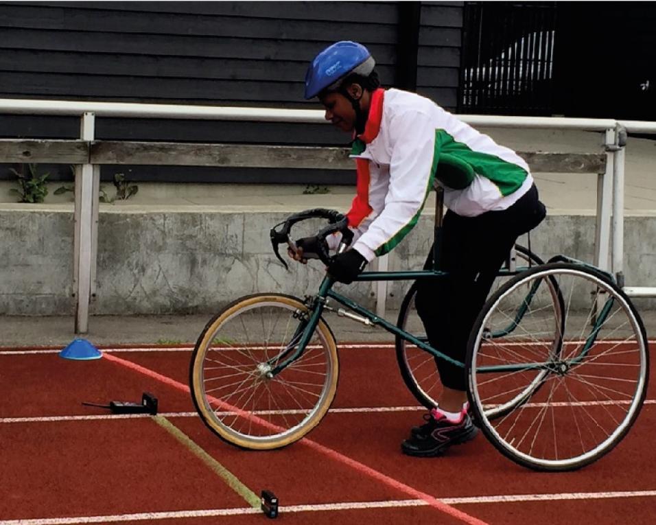 Anadia presta homenagem a Sandra Semedo, Campeã de tricicleta.