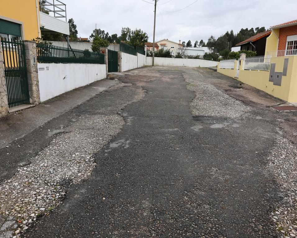 Câmara de Aveiro investe 506 mil euros em arruamentos de Azurva, Eixo e Eirol.