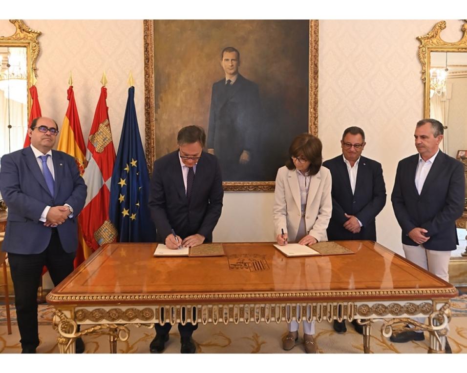 Porto de Aveiro e ZALDESA reforçam cooperação estratégica para impulsionar o Corredor Atlântico e a logística ibérica.