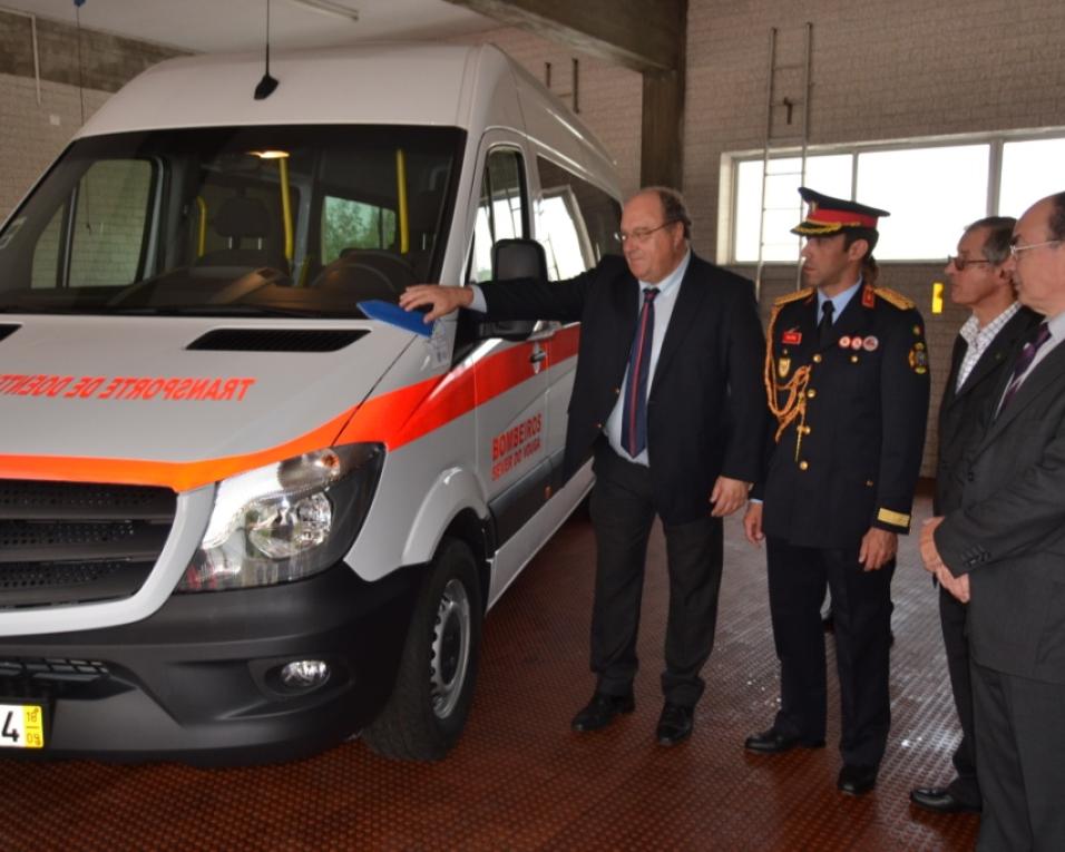 Câmara de Sever ofereceu ambulância aos Bombeiros locais.