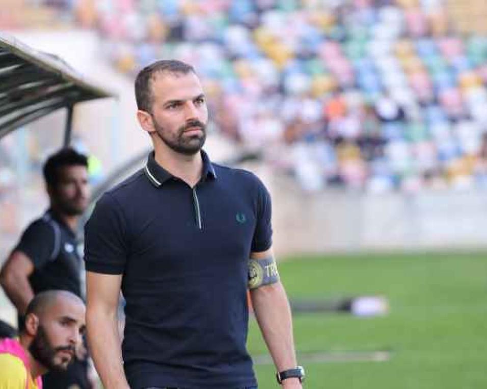 Ricardo Maia já não é o treinador do Beira-Mar.