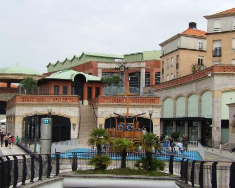 Covid-19: Superfícies comerciais apoiam lares.