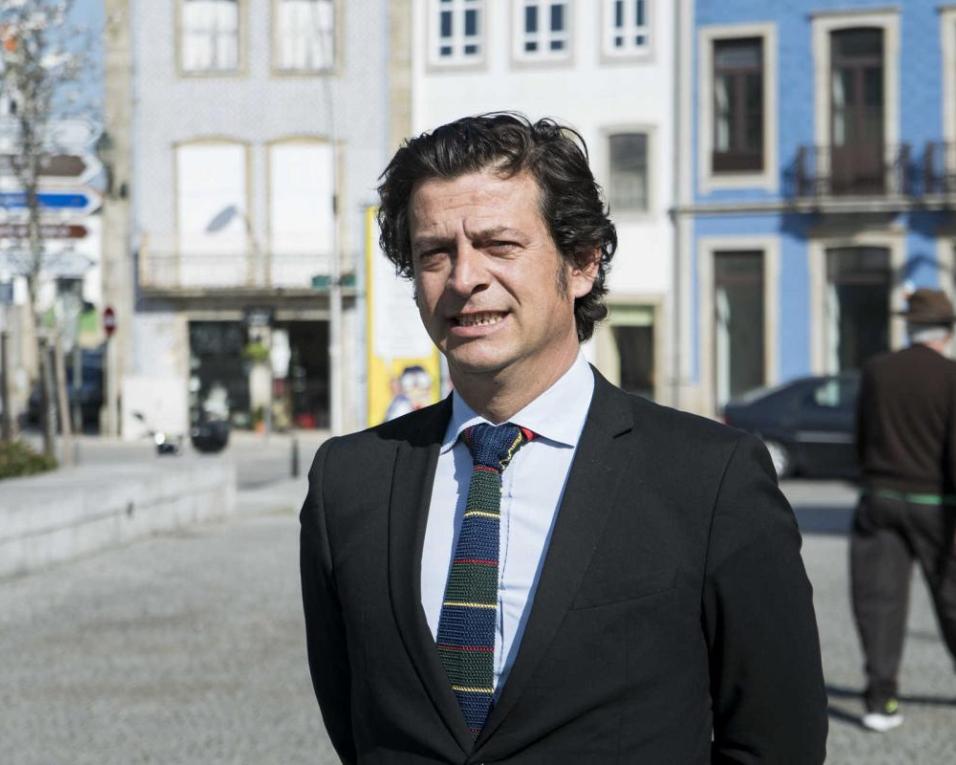 COVID-19: Presidente da Câmara de Ovar defende já o estado de emergência nacional. COVID-19: Presidente da Câmara de Ovar defende já o estado de emergência nacional.