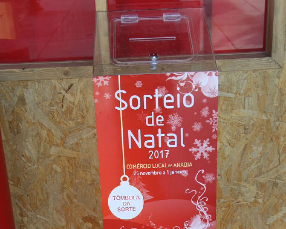 Câmara de Anadia e ACIB apoiam comércio local com 'Sorteio de Natal do Comércio Local de Anadia'.