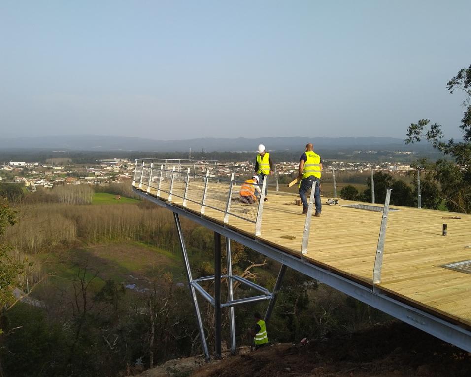 Miradouro panorâmico no Ecoparque de Sangalhos está em fase de conclusão.