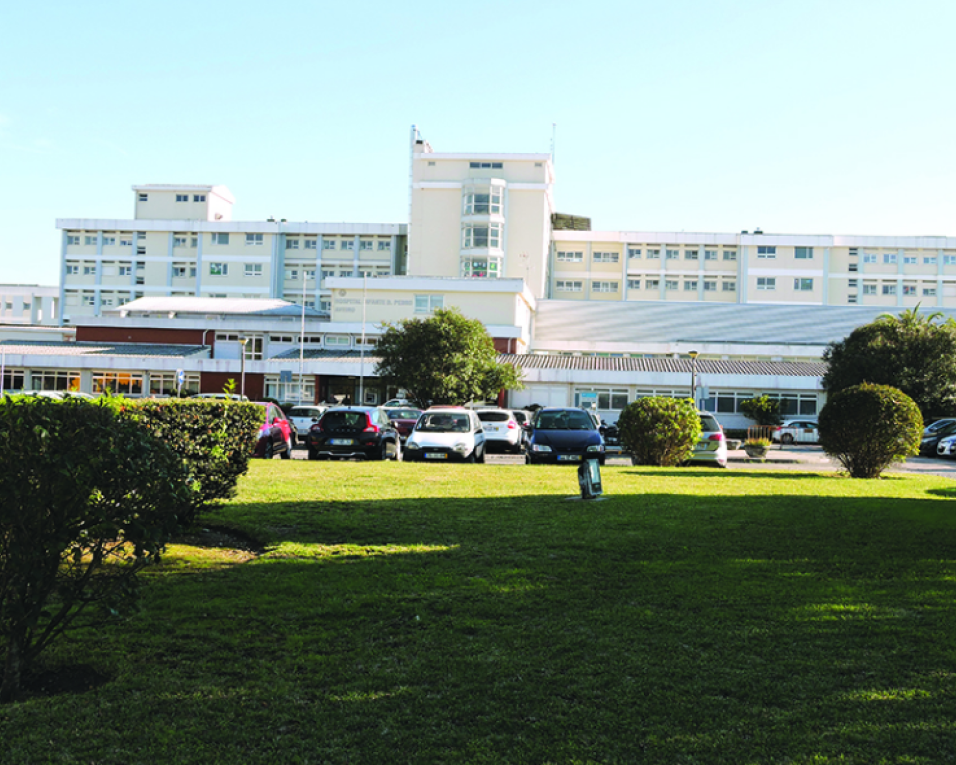 Centro Hospitalar do Baixo Vouga prepara campanha que anuncia fim do tabaco em área hospitalar.