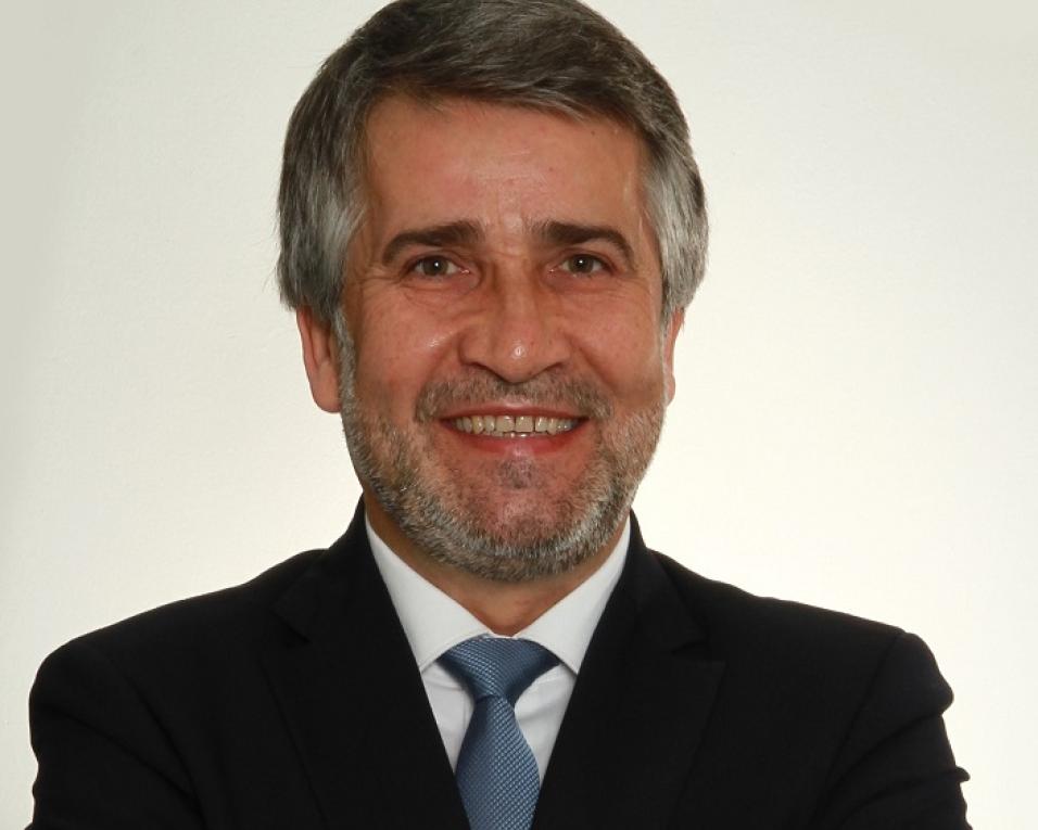 Manuel Oliveira de Sousa recandidata-se à liderança do PS em Aveiro.