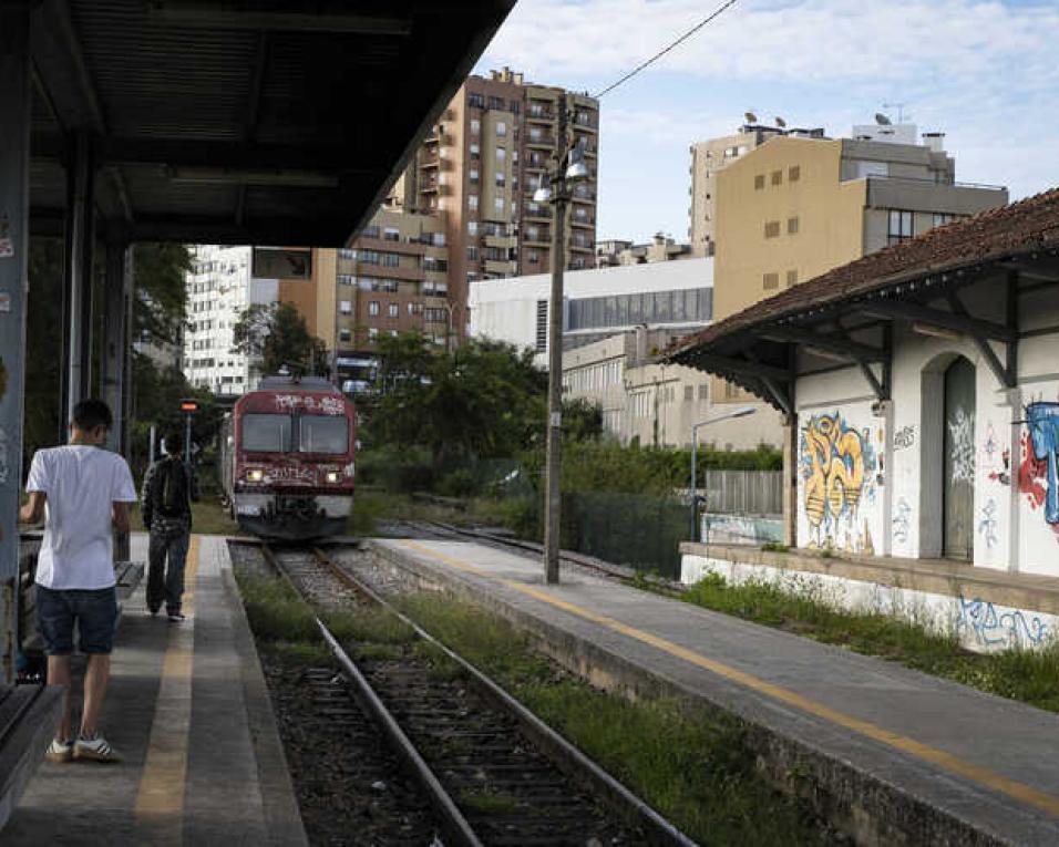 Homem morre em queda junto à Linha do Vouga.