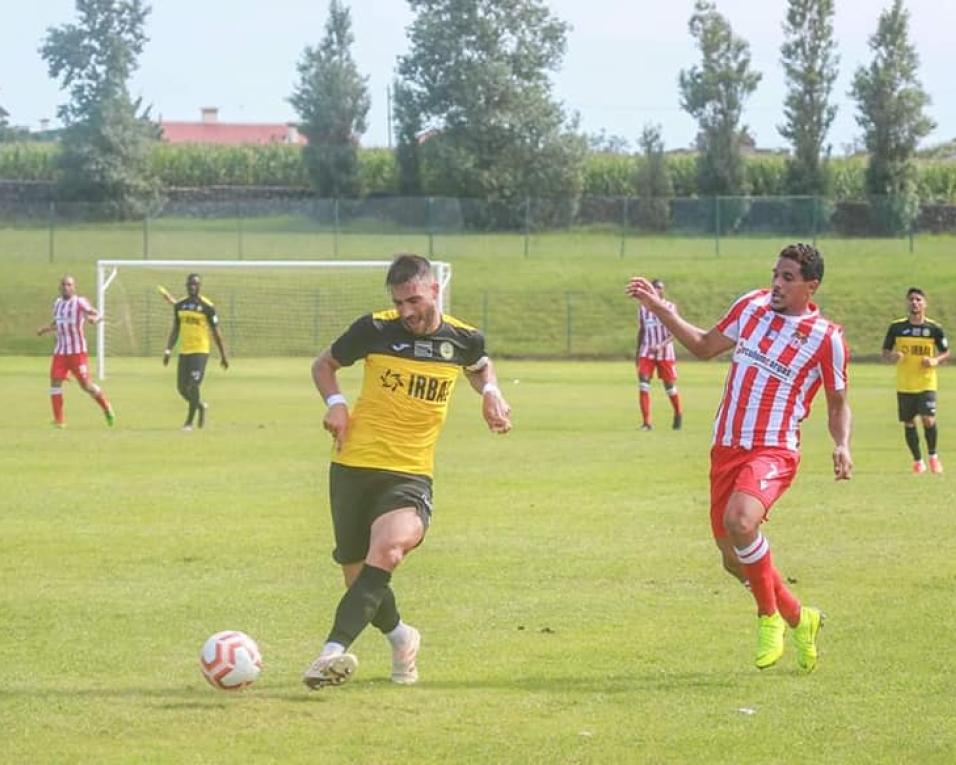 Campeonato de Portugal (Série C - 3.ª Jornada): Praiense e Beira-Mar empatam (1-1) nos Açores.