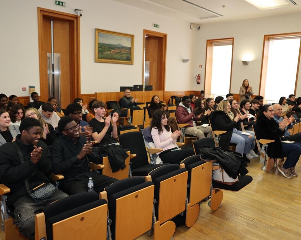 Alunos da Escola de Viticultura e Enologia da Bairrada apresentam ideias para valorização das Termas de Vale da Mó.