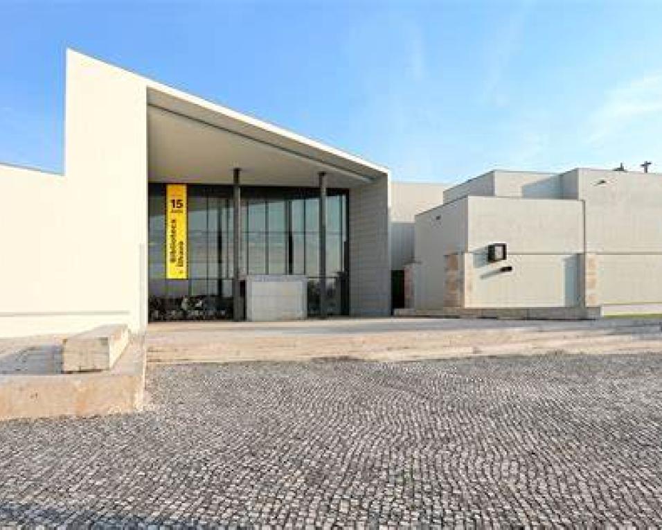 Biblioteca Municipal de Ílhavo recebe apresentação do livro 'Eva, a ninja da compostagem'.