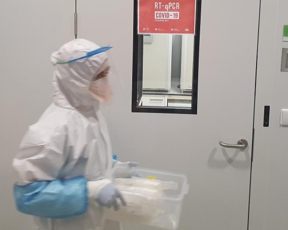 UA massifica testes à Covid-19 combinando saliva, testes e plataforma digital.