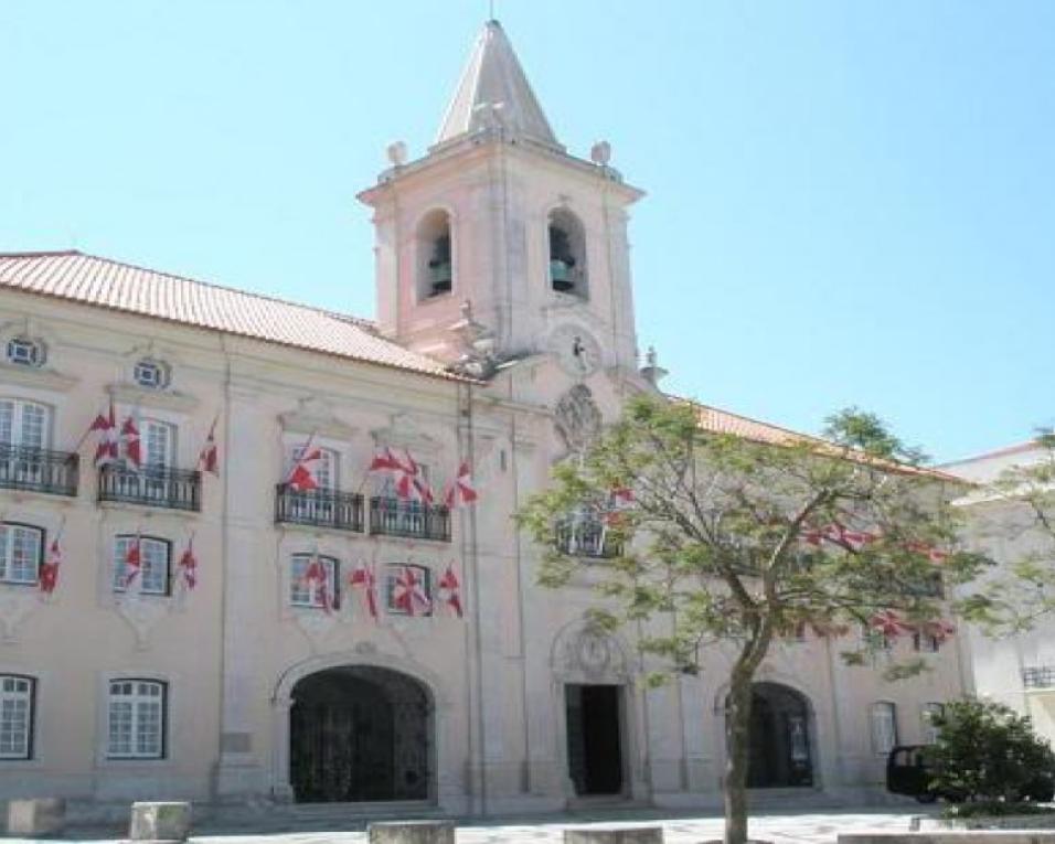 Câmara de Aveiro assina Protocolos com Associações esta tarde.