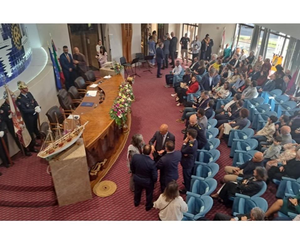 feriado municipal com apelos à uniao