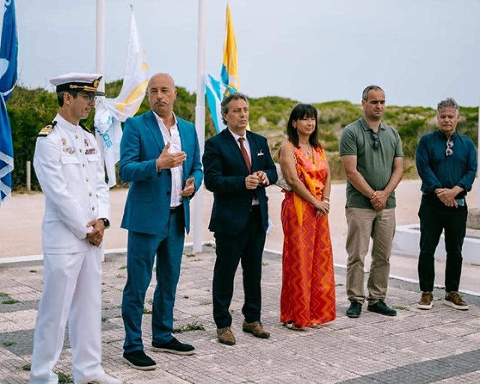 sao jacinto hasteia bandeira azul