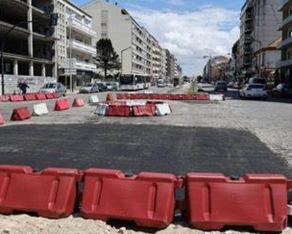 Reabilitação da Avenida segue para nova etapa. Rua Alberto Souto alternativa com dois sentidos.