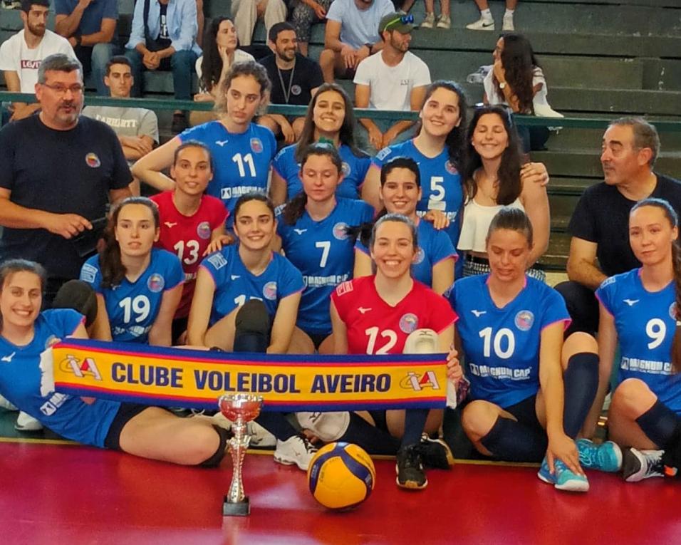 Clube de Volei de Aveiro em grande nos campeonatos nacionais e Taça da Federação.