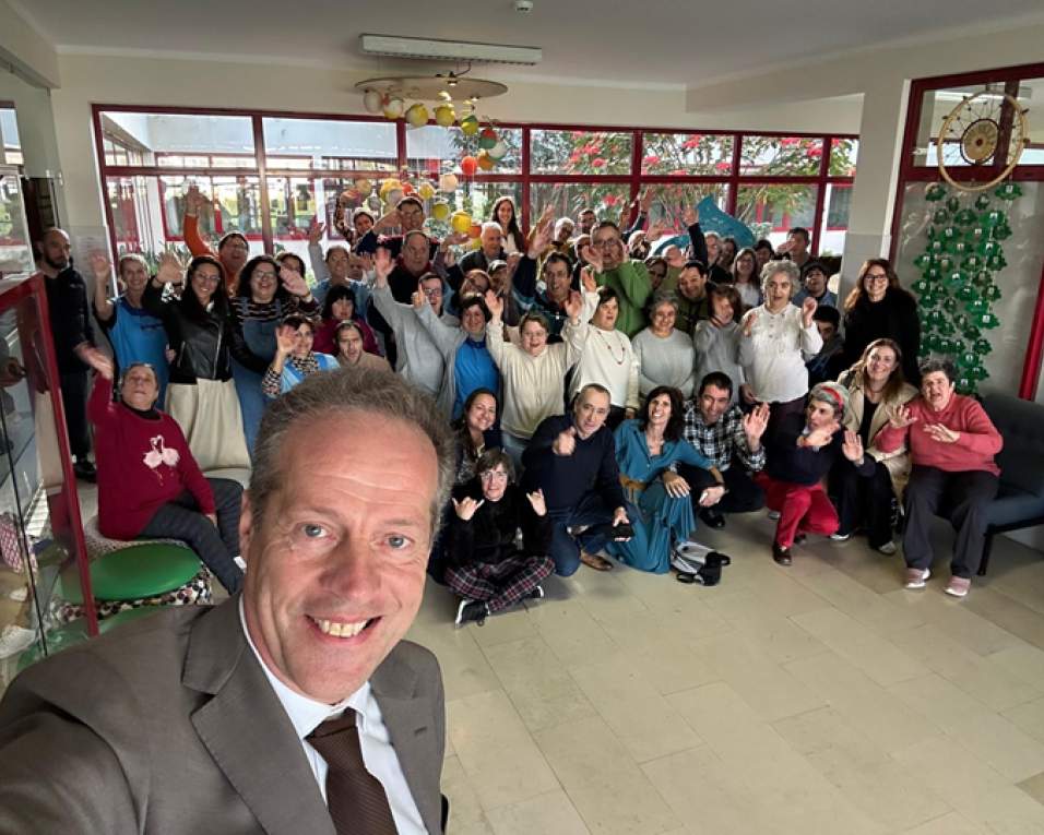 camara de aveiro formaliza apoio a ipss