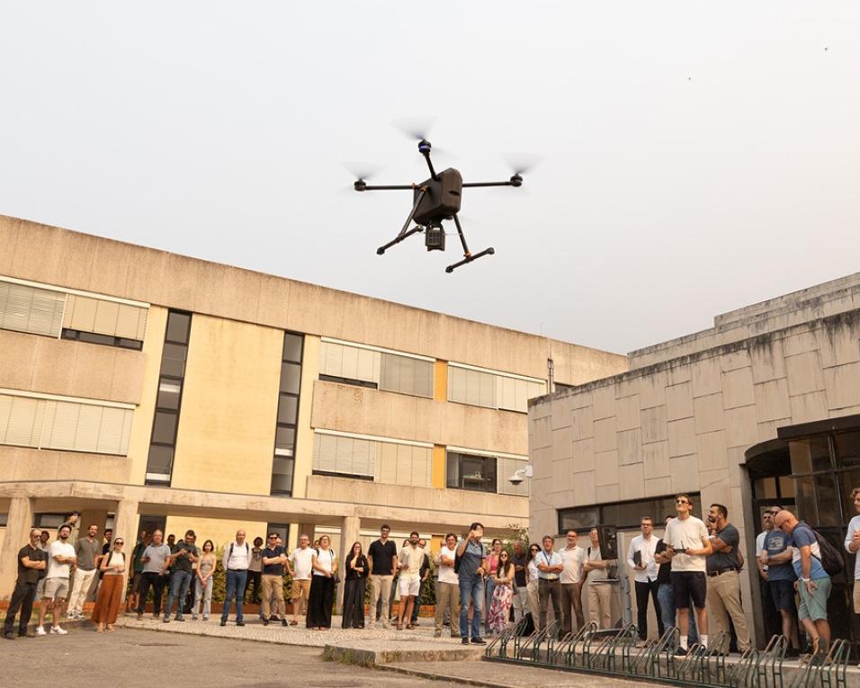 Universidade de Aveiro cumpre a primeira fase do satélite CorkSat com sucesso.