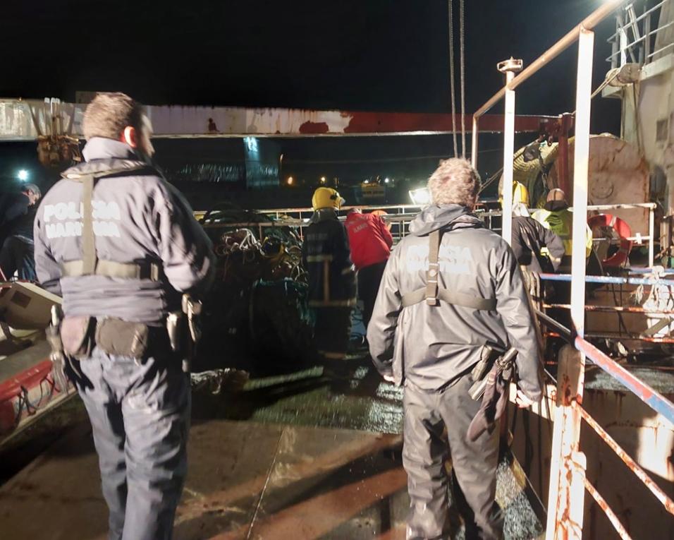 indonésio encontrado sem vida entre embarcações no porto de pesca na Gafanha da Nazaré indonésio encontrado sem vida entre embarcações no porto de pesca na Gafanha da Nazaré