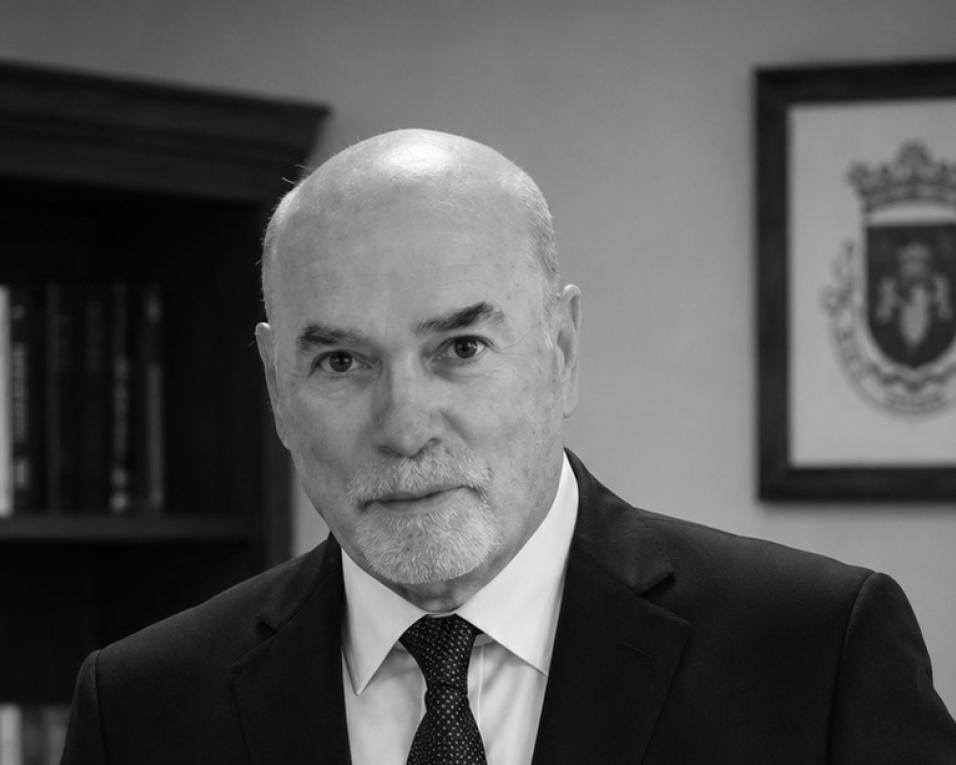 Águeda emite nota de pesar pelo falecimento de Carlos Silva.