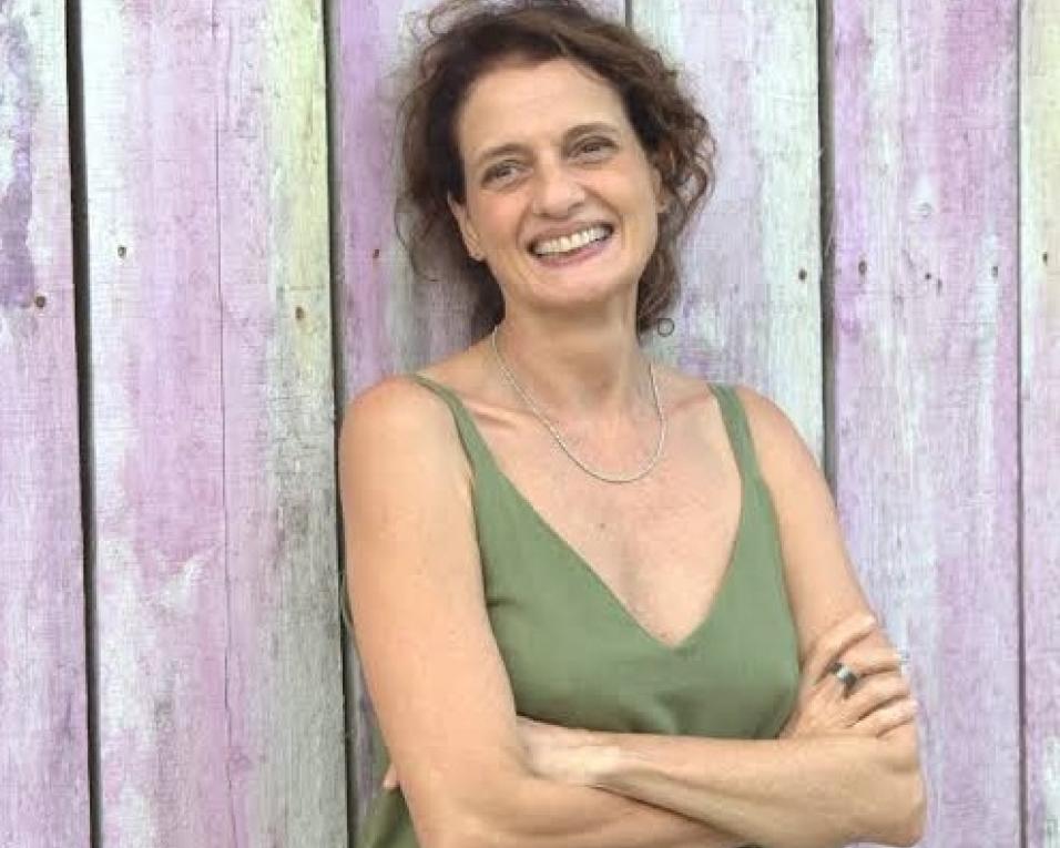 teatro aveirense exibe filme livros restantes