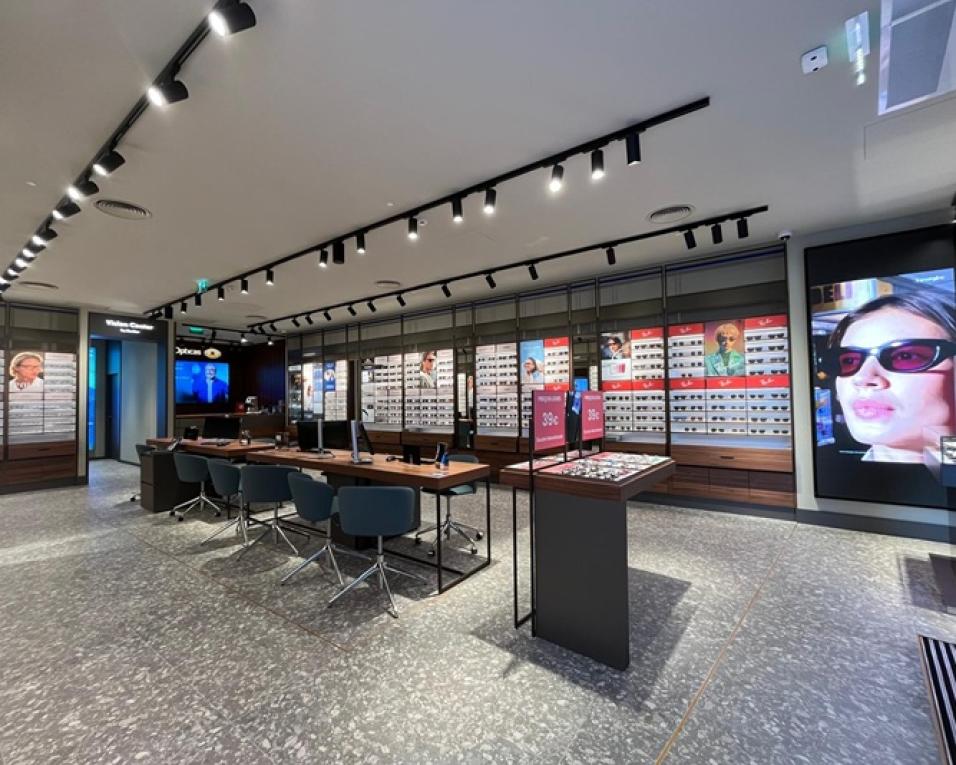 MultiOpticas reabre loja no Forum Aveiro.