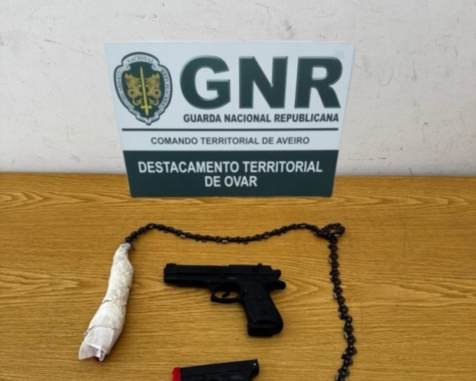 gnr identifica suspeito de violencia domestica