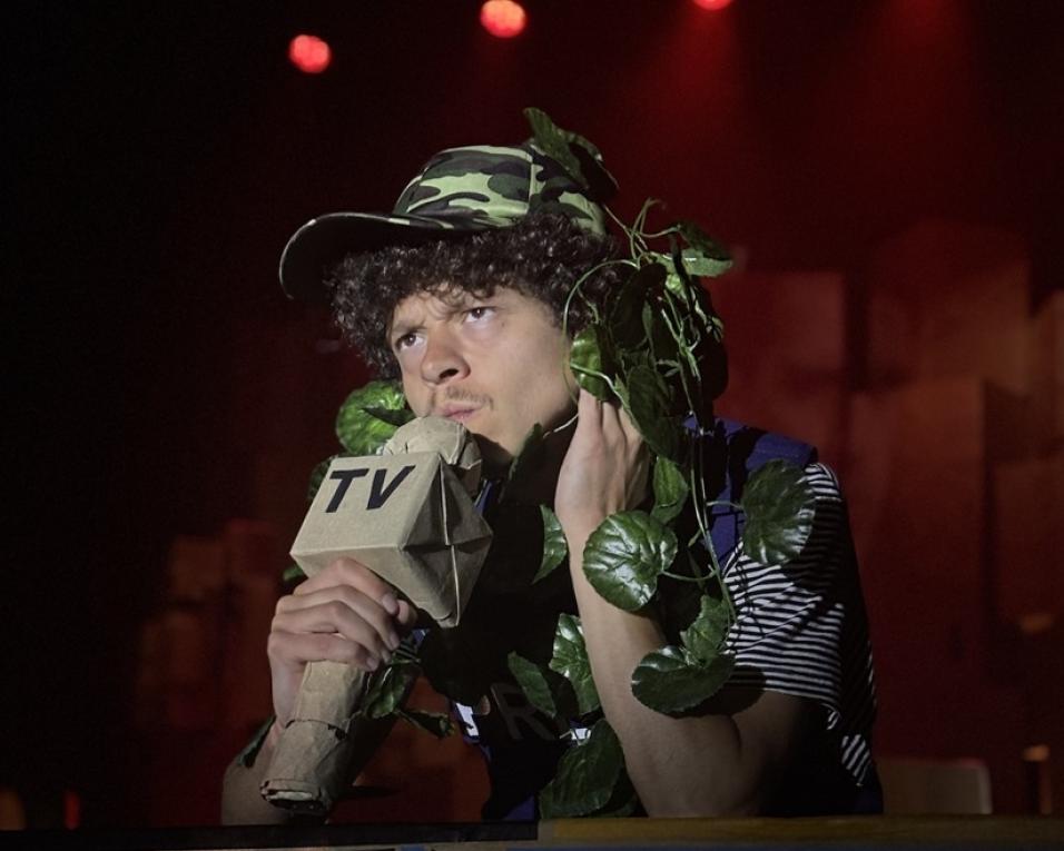 Companhia Estrutura prepara a estreia do espetáculo de teatro infantil “Guerra & Paz”.