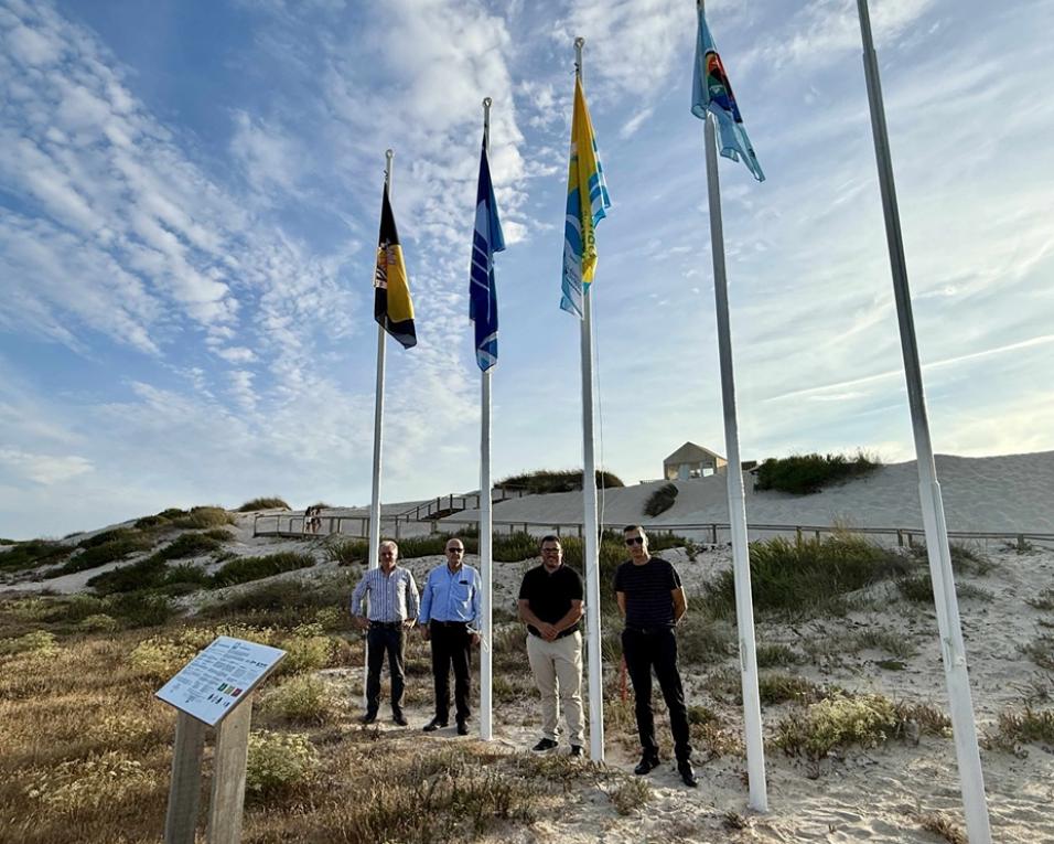 praia do areao já tem bandeira azul