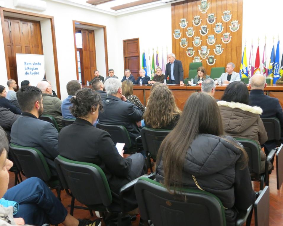 papera entrega apoios a associacoes