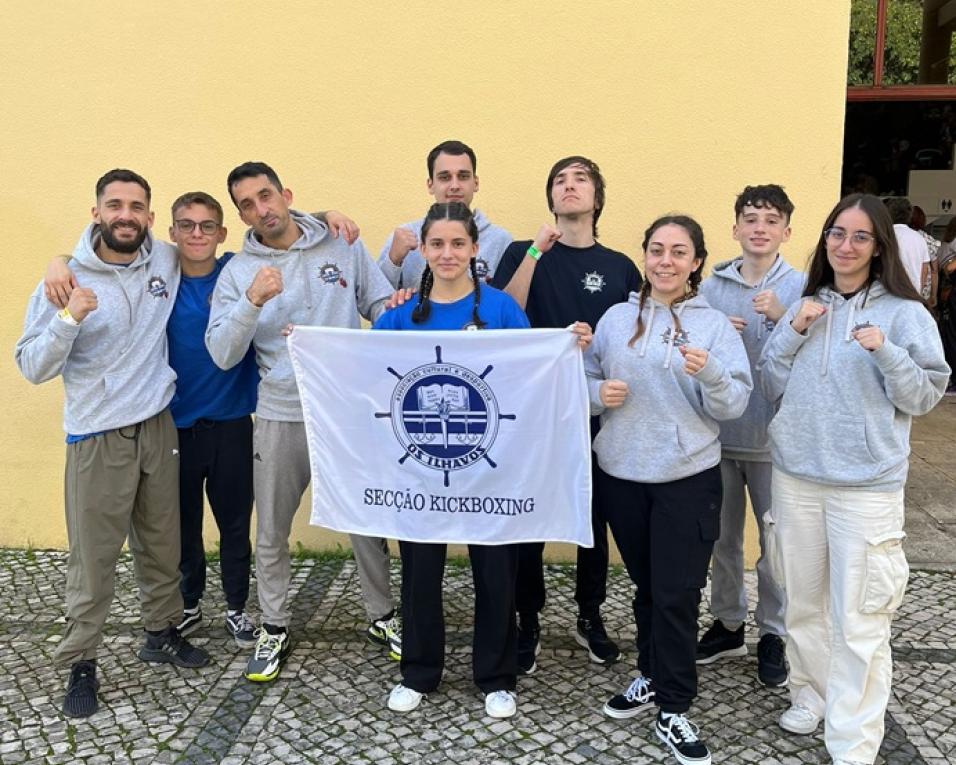 os ilhavos em competicao de light kick