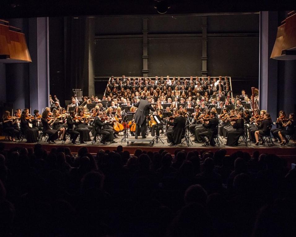 filarmonia das beiras no concerto final dos festivais de outono
