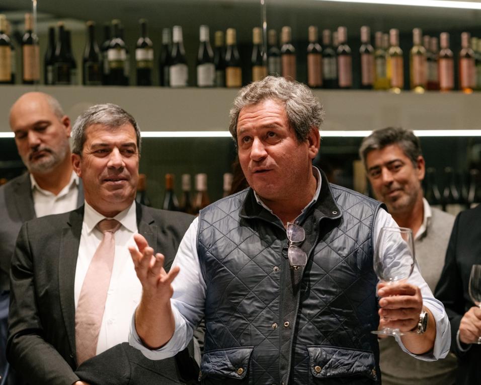 saven celebra dia do fundador