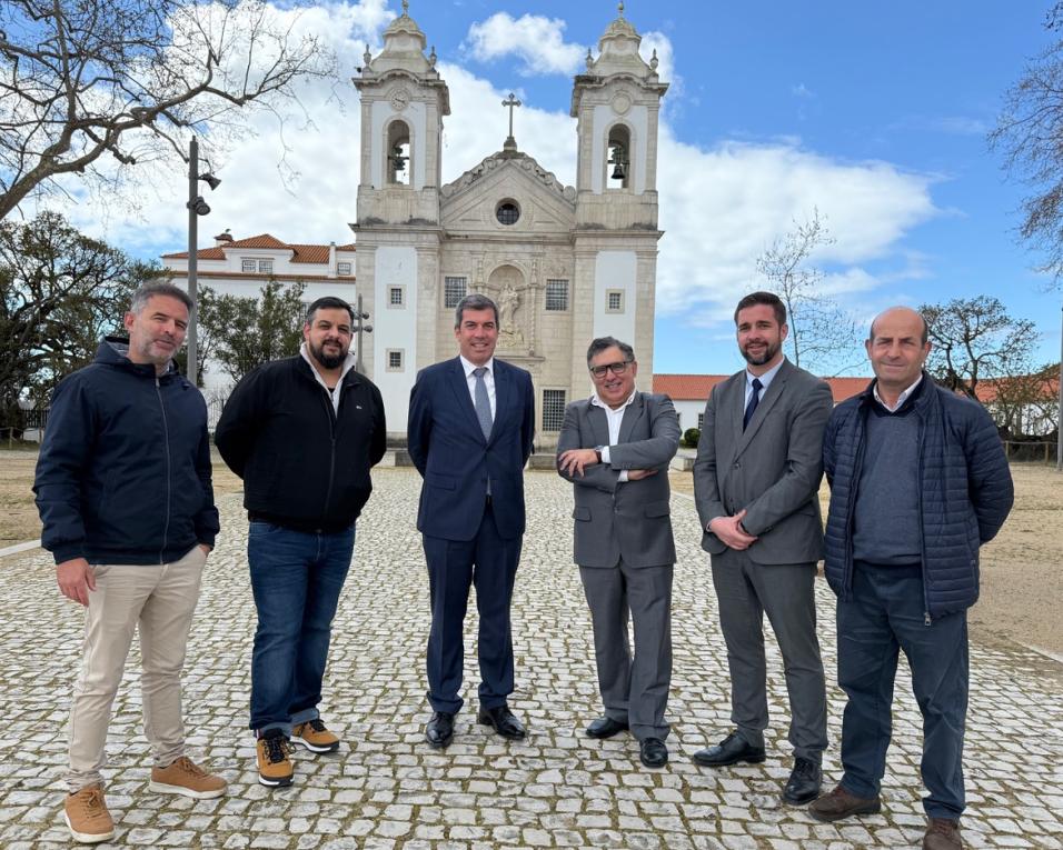 unir para fazer anuncia cabecas de lista aos orgaos autarquicos
