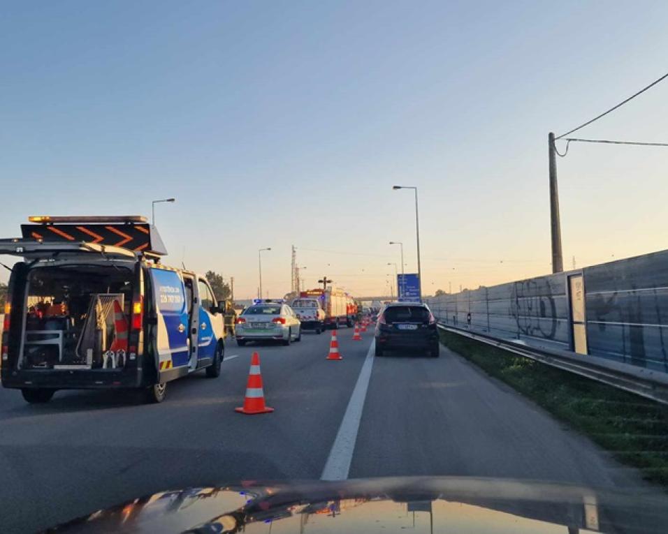 Gafanha da Nazaré: Colisão na A25 provoca ferido ligeiro.