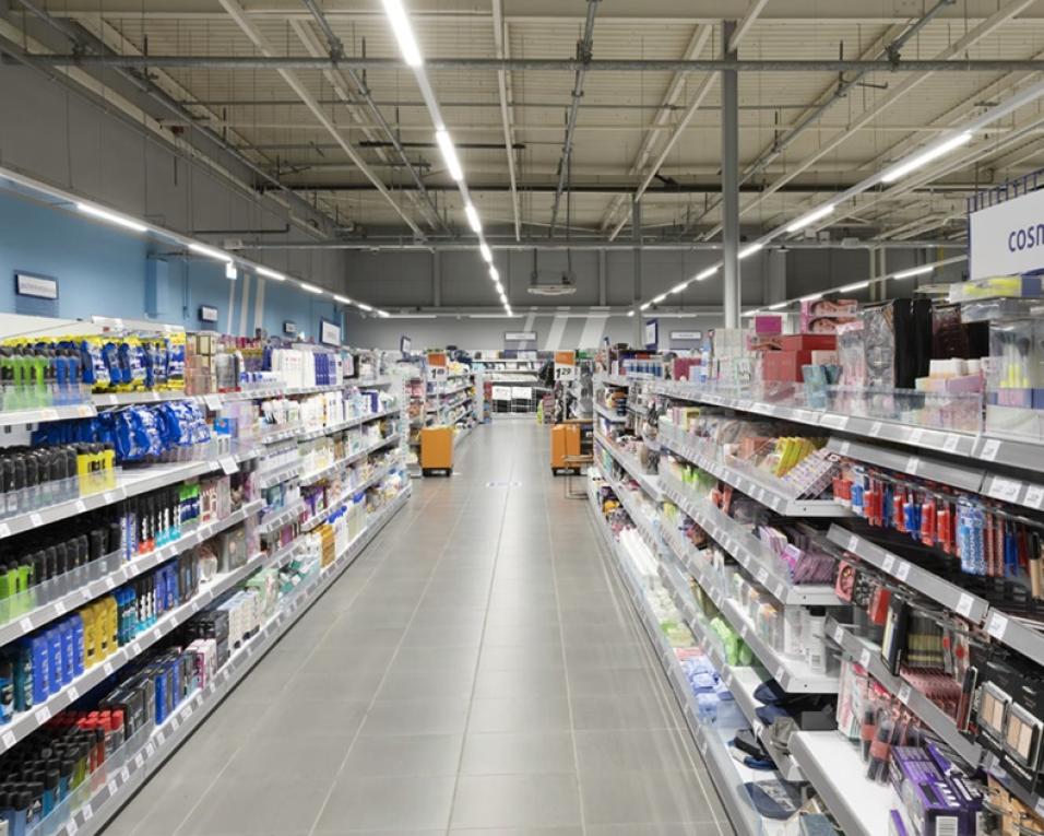 action abre loja em aveiro