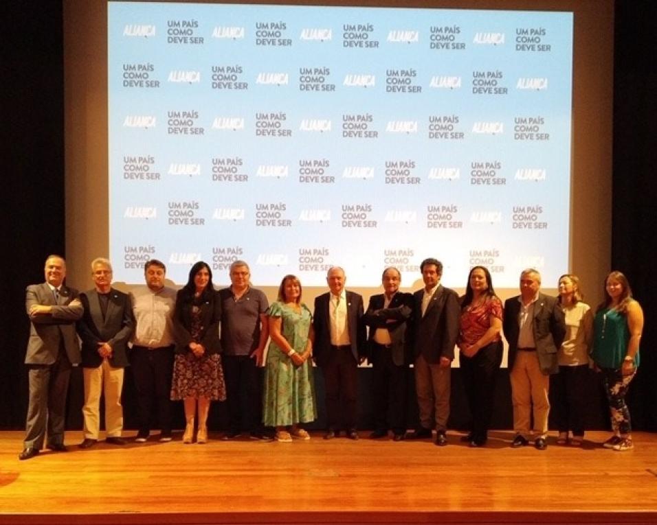 Legislativas: Aliança quer círculos uninominais.