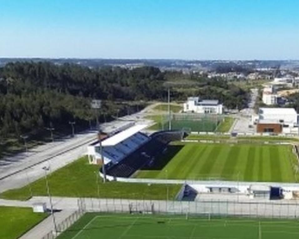 Futebol: Beira-Mar defronta Anadia em jogo treino à porta fechada.