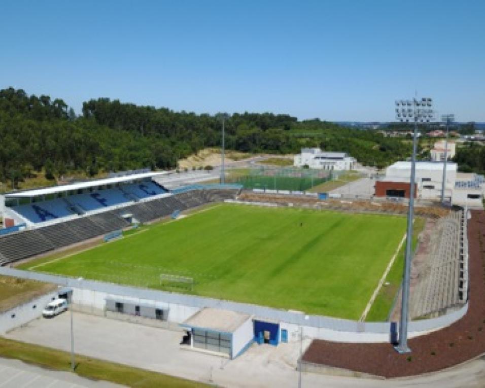 Futebol: Beira-Mar joga permanência em Anadia.