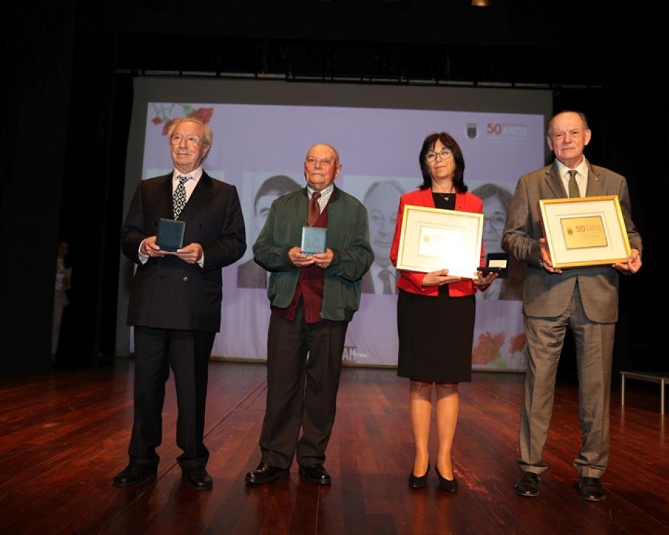 Anadia homenageia autarcas em 50 anos de Portugal democrático.