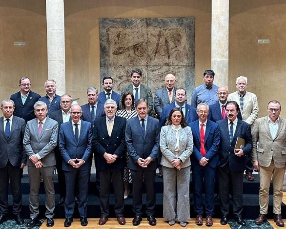 Portos de Aveiro e da Figueira da Foz destacam  importância do corredor ferroviário para o transporte de mercadorias.