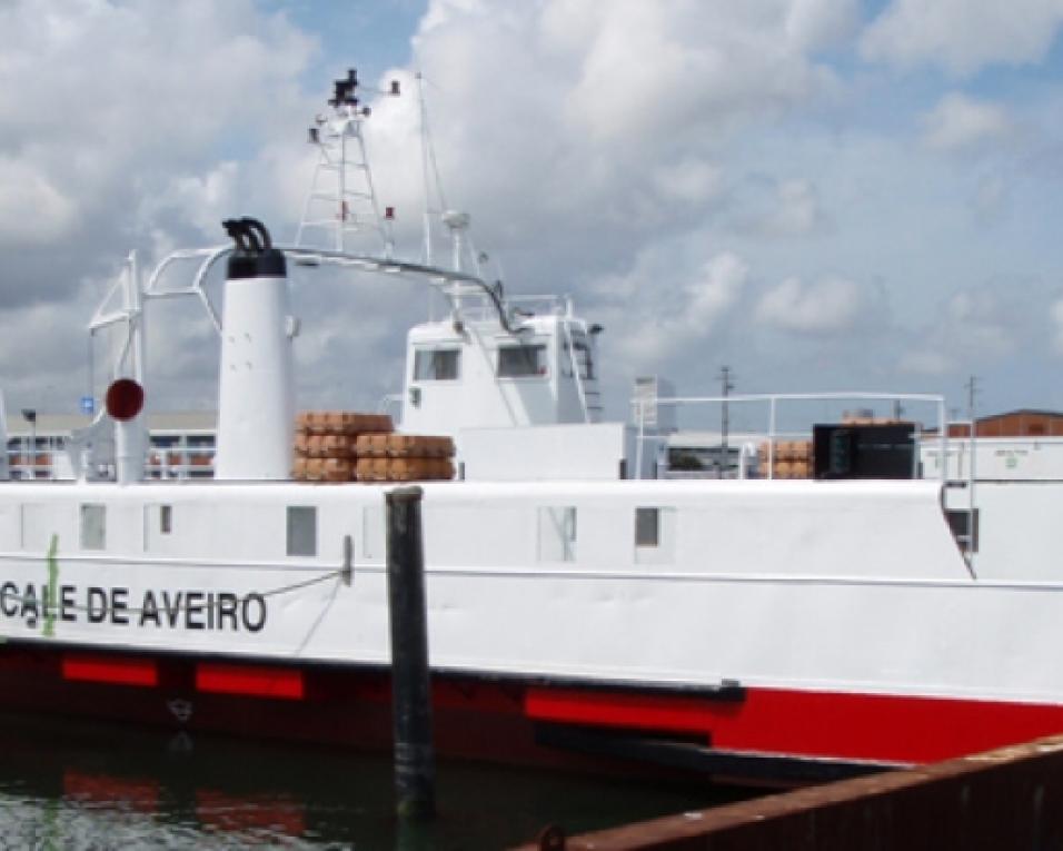 Ferry Boat para São Jacinto em reparação técnica só volta a navegar no final de Março.